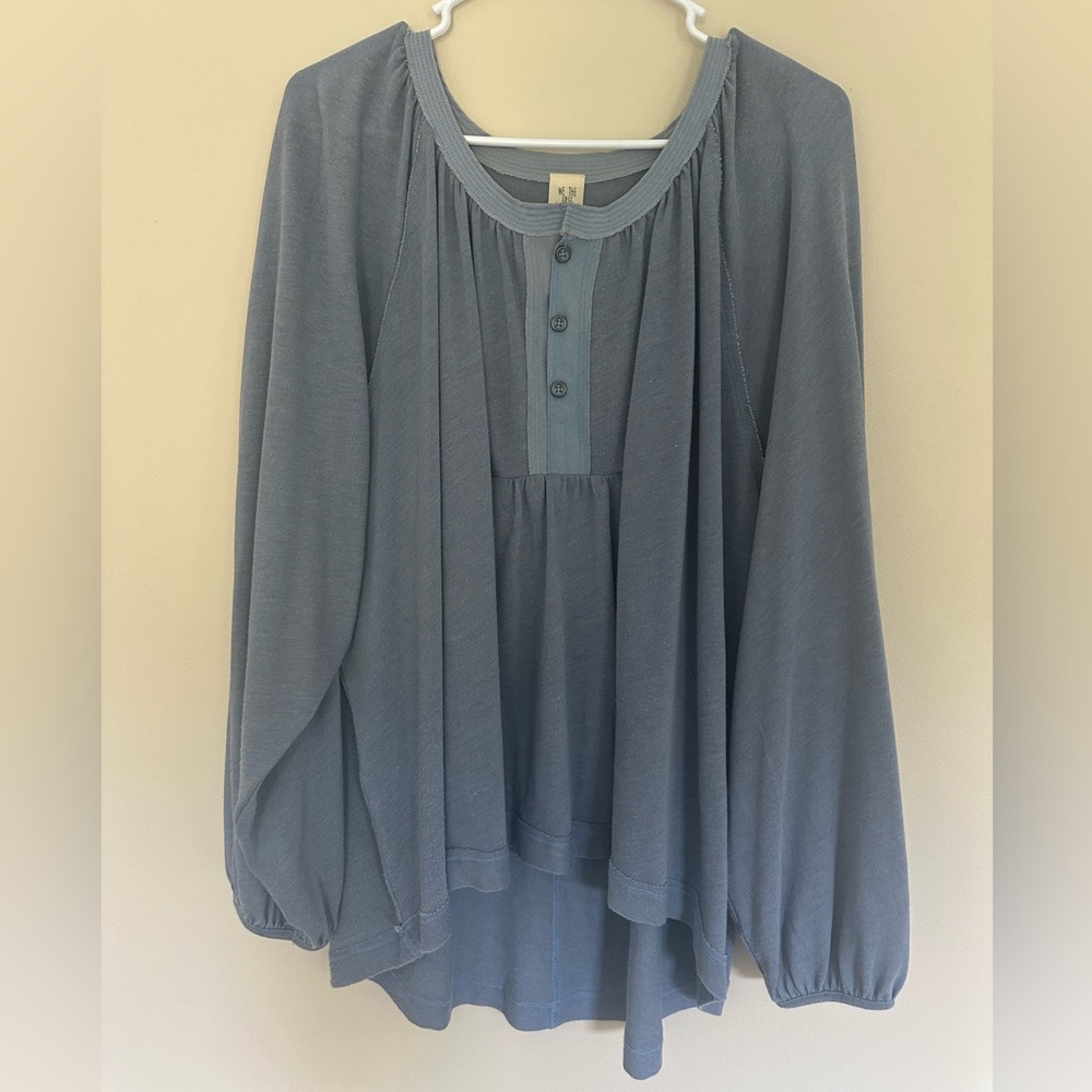 Blue Puff-Sleeve High-Low Top